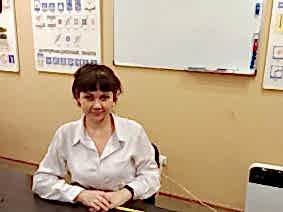 Инструктор автошколы Вишнякова Марина Владимировна